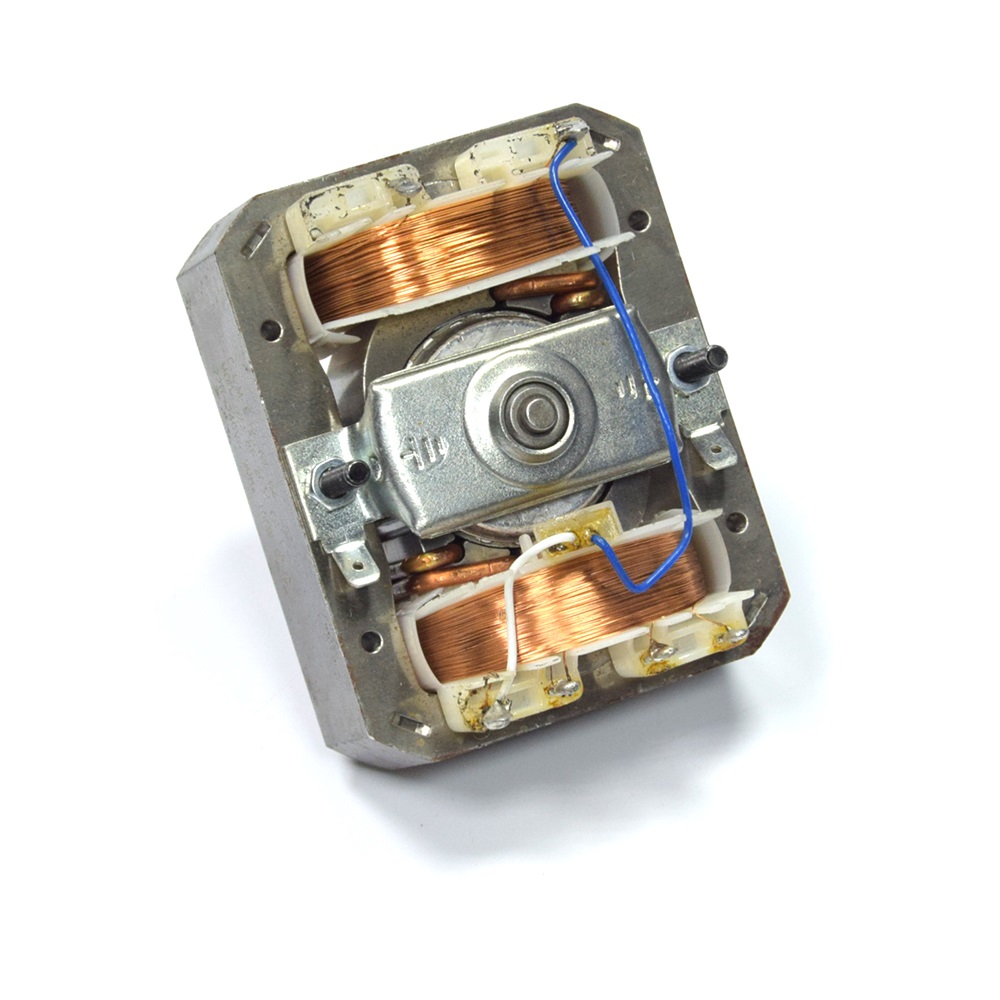 картинка Мотор вытяжки в Сервисном центре «Близнецов»