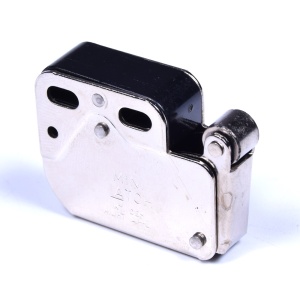 картинка Фиксатор шумопоглощающей панели вытяжки в Сервисном центре «Близнецов»