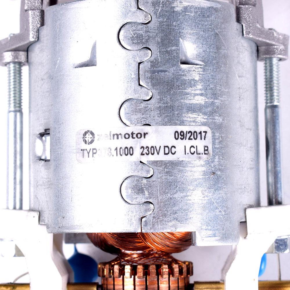 картинка Электродвигатель соковыжималки в Сервисном центре «Близнецов»