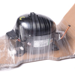 картинка Компрессор EMY (S) 40CLC 220-240 50HZ  холодильника в Сервисном центре «Близнецов»