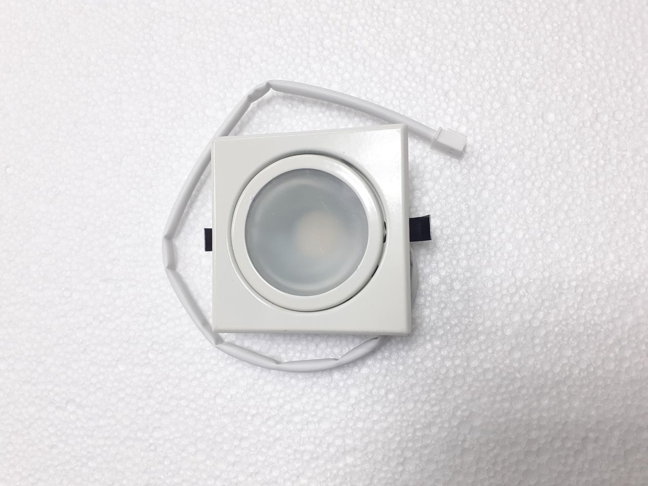 картинка Лампа LED 3Вт в сборе вытяжки в Сервисном центре «Близнецов»